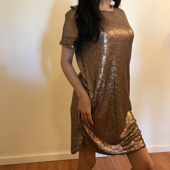 •LAST ONE• Bronze Sequin Shift Dress With Pockets - Picture 2 of 8